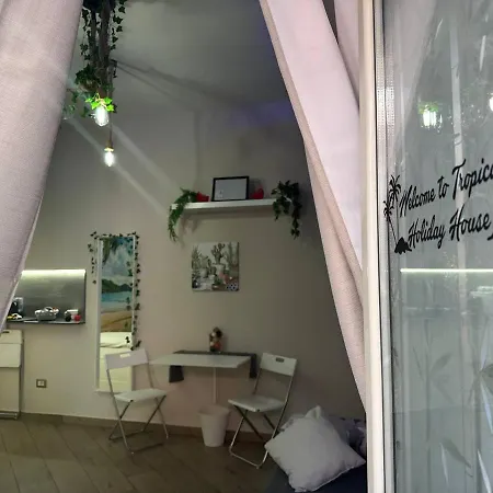 Holiday home Tropical House