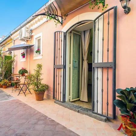 Holiday home Tropical House Catania